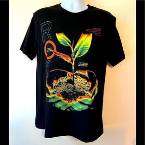 Rokit NWOT Our Search for Knowledge Black T-shirt Sz M